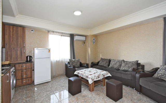 V Serdtse Goroda Dlya Polnotsennogo Otdykha Flat