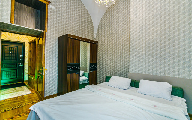 Premium at Nizami Street on Targovi Apartments