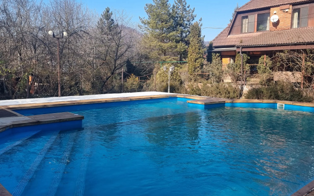 Edelveys Guest house