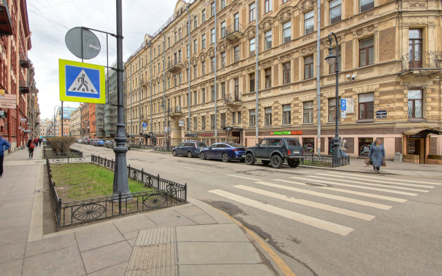 Апартаменты 1 Пушкинская 10