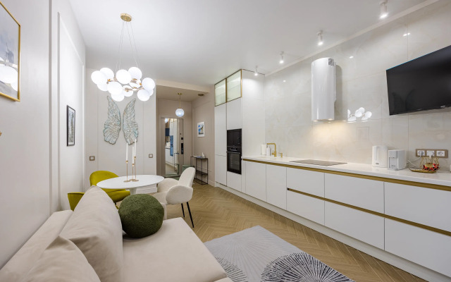 Shikarnaya dizaynerskaya kvartira Flat