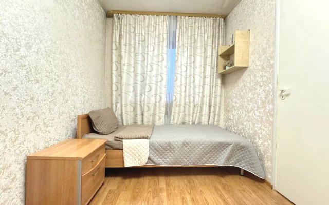 Квартира Двухкомнатная с Балконом и Кондиционером в Центре на Весенней