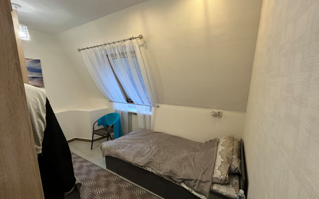 Bron Hostel