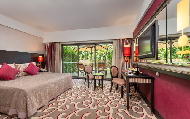Cornelia Diamond Golf Resort & SPA