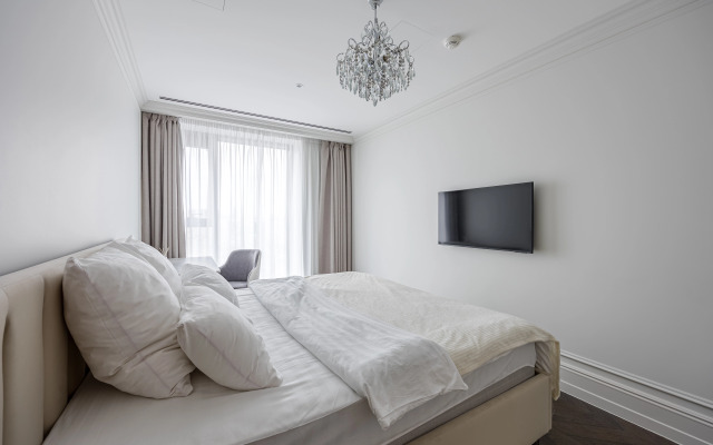 Апартаменты 3х к. Премиум на Поклонной 9