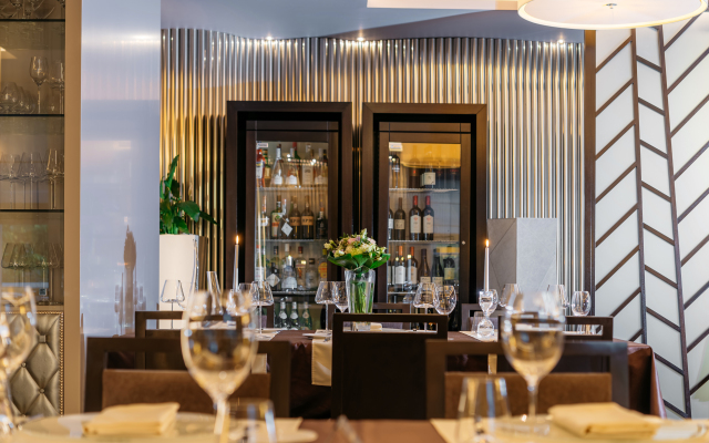 Aleksander Medical & SPA Hotel