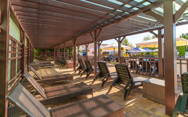 Klub Zagorodnogo Otdyha Usad'ba Familia Hotel