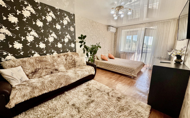 Квартира на Агеева 44