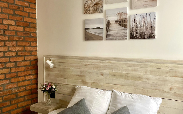 Apartment Semeynye Dvukhkomnatnye Apartamenty Na Ulitse Glavnoy, 21m