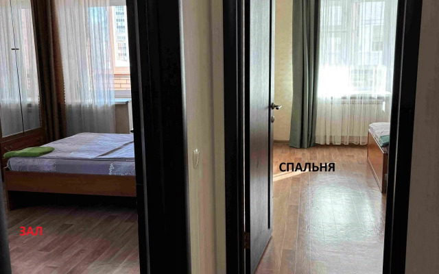 Квартира двухкомнатная на Маркова 8/2 с видом на залив