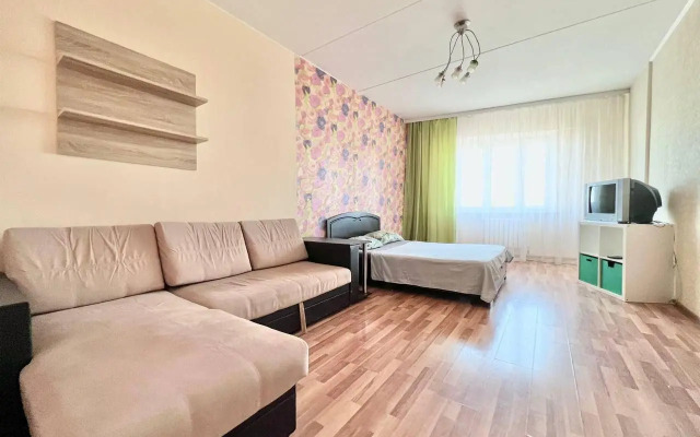 Na Ulitse Kujbysheva Flat