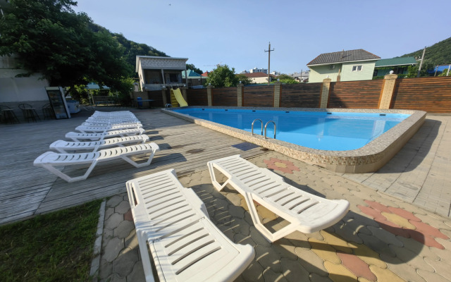 Гостевой дом Лелюкс