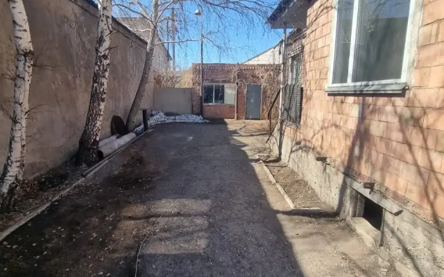Kirpichnaia 11 Bolshoi Dvukhetazhniy Private House