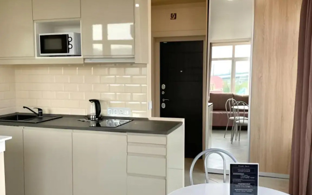 Studiya S Balkonom Alax Naprotiv Delta Sirius Apartments