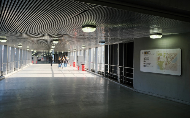 Roskoshnaya Ryadom S Ostrovom Mechty Flat