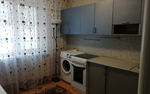 Апартаменты Трешка на Строителей 35