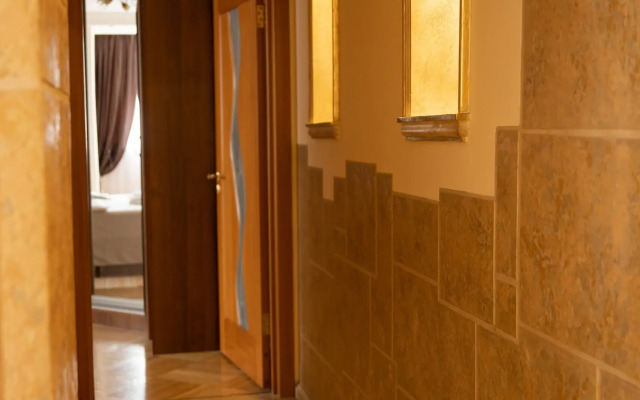 Na Ulitse Kurmangazy 33 Flat