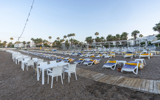 Lara Beach Homes