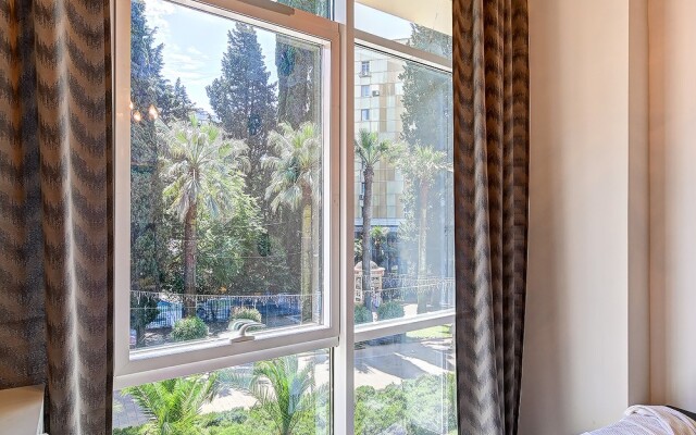 Апартаменты Loft в АК Миррор