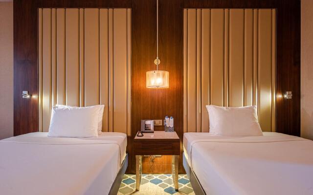 Azimut Grand Tashkent Hotel