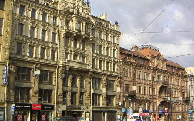 Апартаменты Сутки Петербург Невский 65