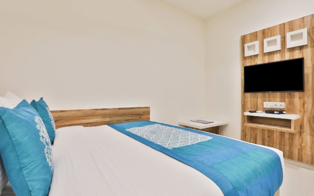 Landmark by Sky Stays Hotel