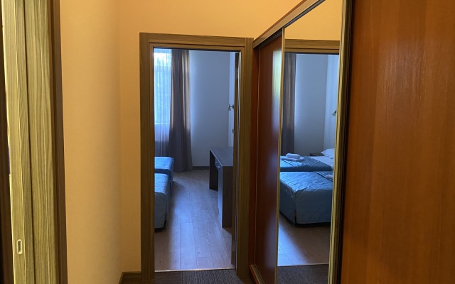 Nart Uyut Mini Hotel