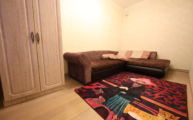 Квартира с Отдельным Входом в центре Ессентуков