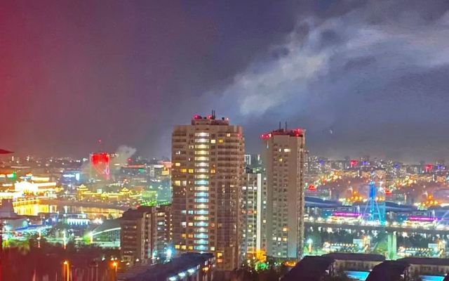 Apartments S Balkonom I Vidom Na Gorod Innhome Loft Sky - Apartment in تشيليابنسك - Photo 4