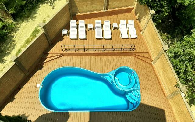 Valery Guest House
