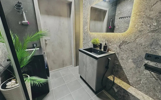 Podelam na Blyukhera Flat