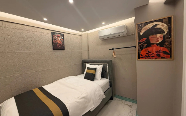 Апартаменты Compact and clean studio near Taksim metro station