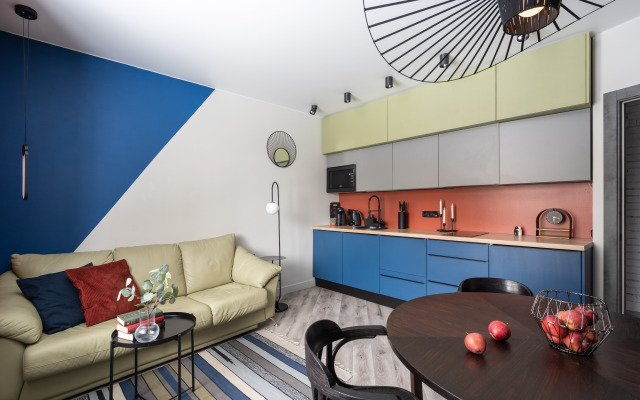 Апартаменты Salvador Dali Apartment