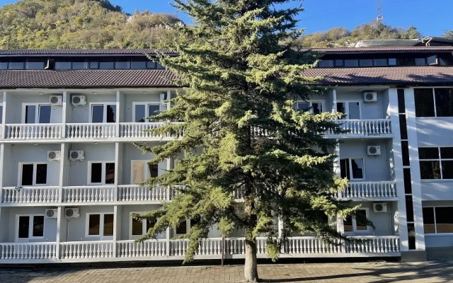 Vodopad Hotel