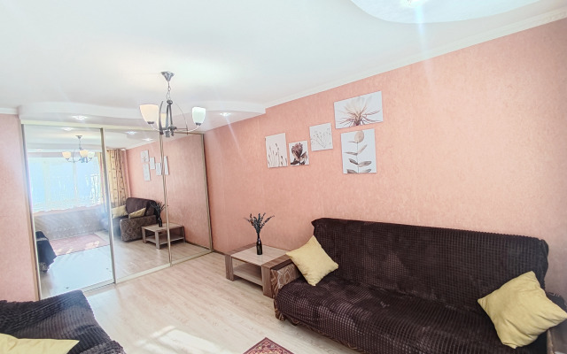 Na Komsomolskoy Flat