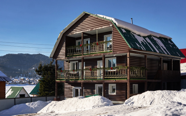 Апартаменты Гостевой дом Булавкиных "На Телецком"