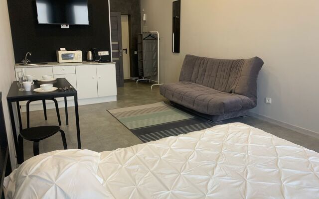 Апартаменты на Верхнеторговой 4