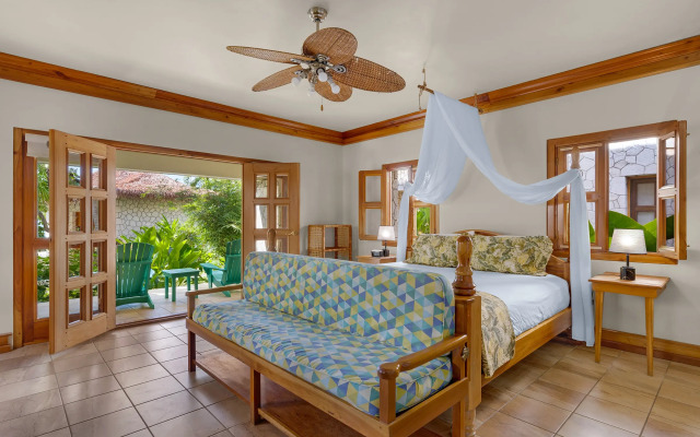 Ocean Cliff Hotel