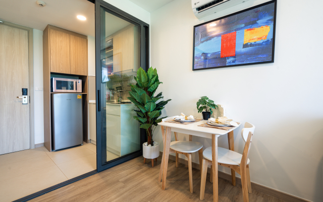 Uyutnye Laguna Skypark Apartments