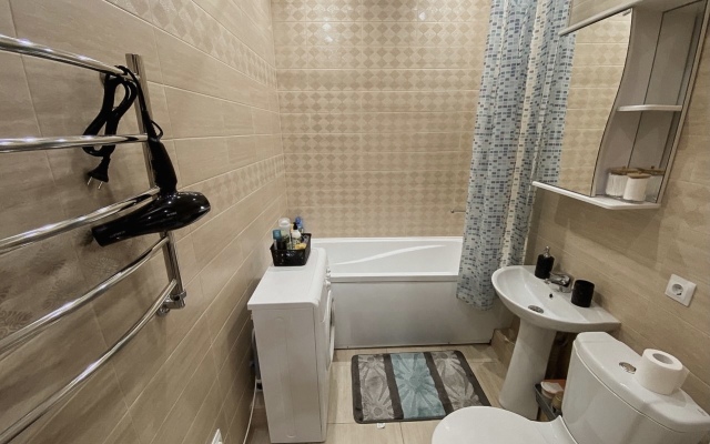 Green Fox na ulitse Naberezhnaya Privolzhskogo Zatona 20G Apartments