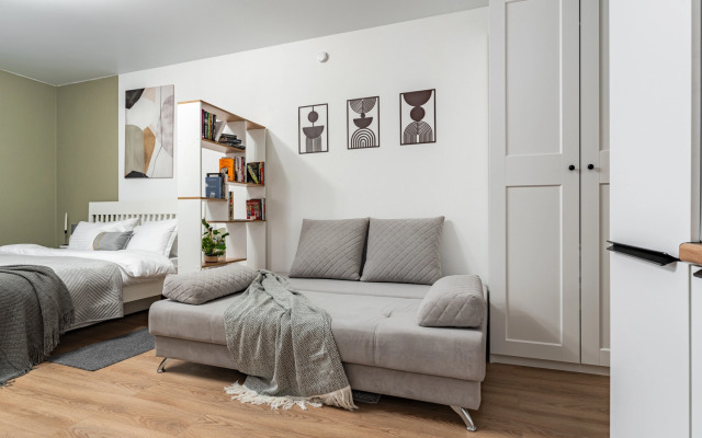 Апартаменты Просторная студия возле метро Окская