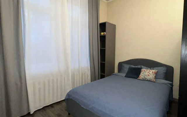 Апартаменты Чайковского 48