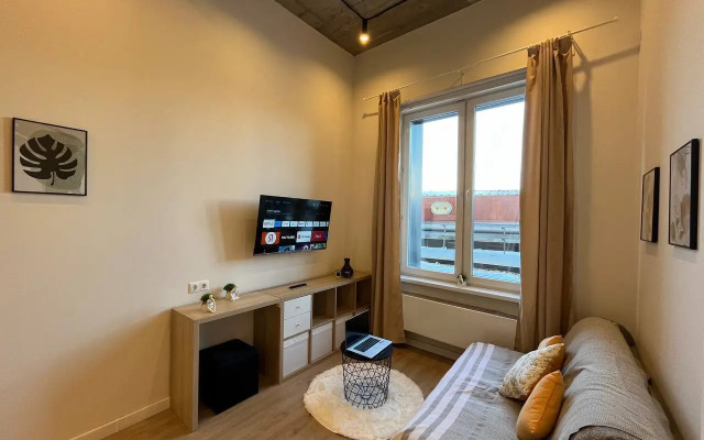 Happy People Apartment