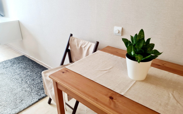 Uyutnaya Studiya S Vidom Na More I Zakat Flat
