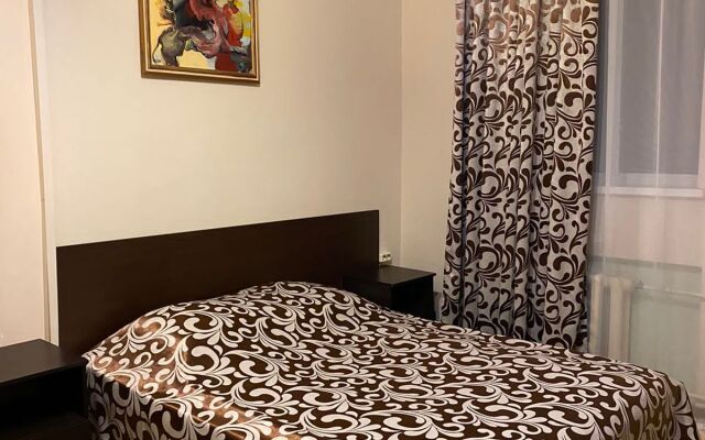 Mir Hotel