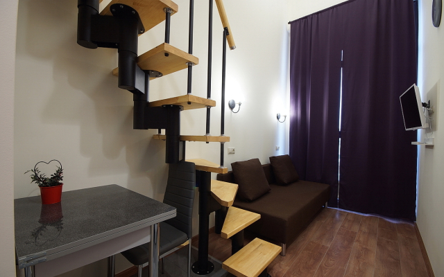 Dvukhetazhnye V Apart Ville 706/1 Apartments