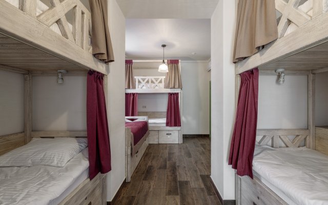 Bon Son Hostel