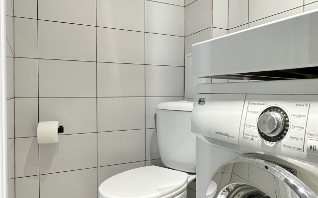 Na Dezhnyova Flat