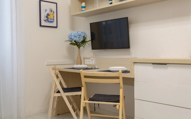 Set' Apartamentov <<Atmosfera>> | Santorini - Morskoe Spokojstvie I Gorodskaa Vysota
