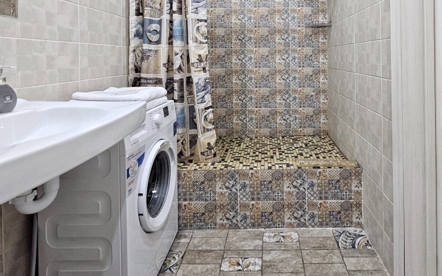 Апартаменты ФлаНск на Крылова 2